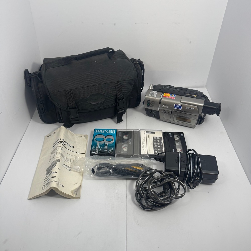 Sony Handycam CCD-TRV37 Video8 Camcorder Bundle NightShot 20x Zoom Tested